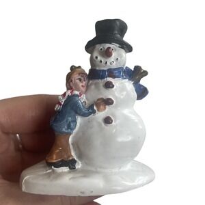HIS FIRST SNOWMAN LEMAX Christmas‎ Holiday Village Family Figure SNOWDAY